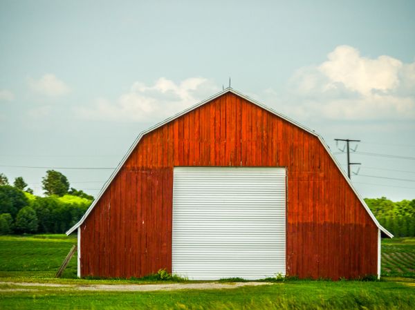 Pole Barn Installation